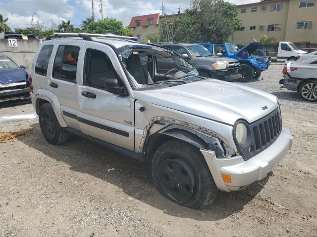 Photo 4 from auction – 2006 JEEP LIBERTY SP with VIN 1J4GL48K66W243721