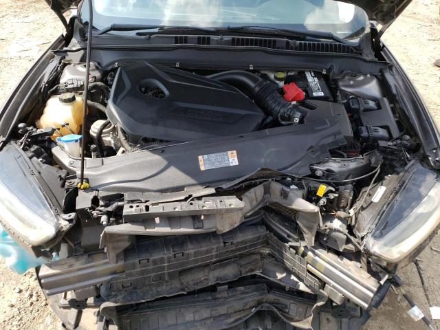 Photo 11 from auction – 2013 FORD FUSION SE with VIN 3FA6P0HR0DR207492