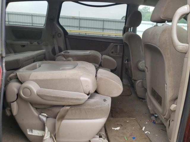 Photo 11 from auction – 2004 TOYOTA SIENNA LE with VIN 5TDZA23C94S134871