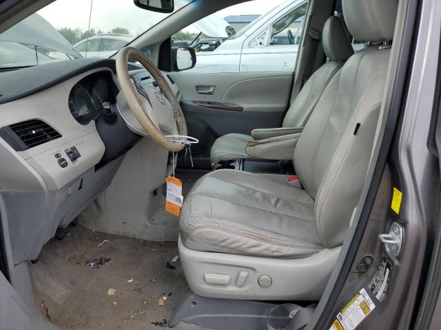 Photo 7 from auction – 2011 TOYOTA SIENNA XLE with VIN 5TDYK3DC3BS022884