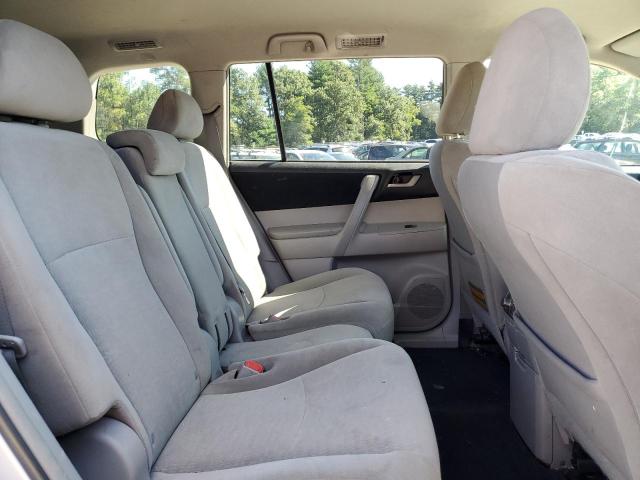 Photo 11 from auction – 2011 TOYOTA HIGHLANDER with VIN 5TDBK3EH2BS079626