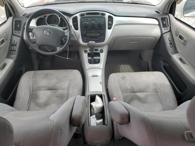 Photo 8 from auction – 2005 TOYOTA HIGHLANDER with VIN JTEGD21A050111947