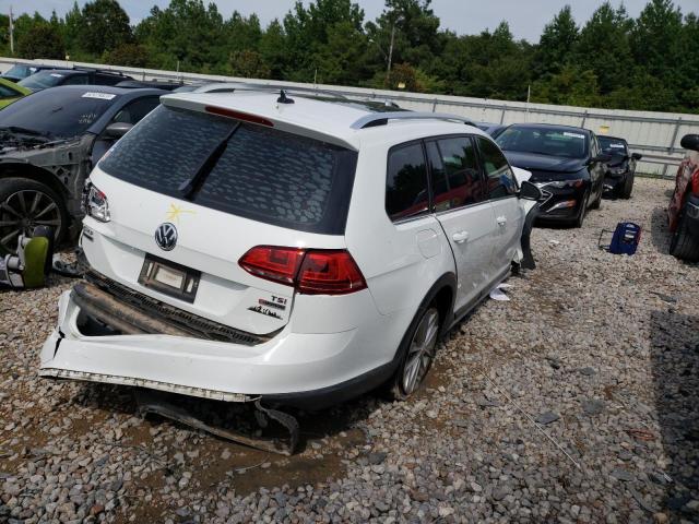 Photo 3 from auction – 2017 VOLKSWAGEN GOLF ALLTR with VIN 3VWH17AU2HM518322