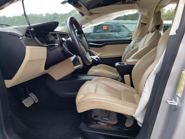 Photo 7 from auction – 2016 TESLA MODEL X with VIN 5YJXCAE44GFS00849
