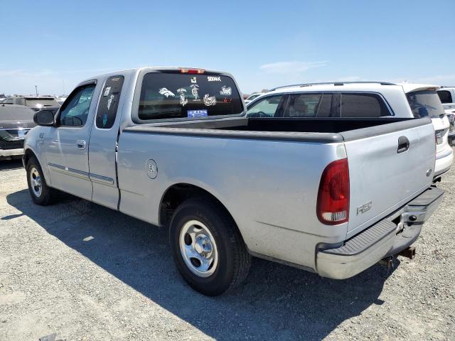 Photo 2 from auction – 2000 FORD F150 with VIN 1FTRX17WXYNC06881