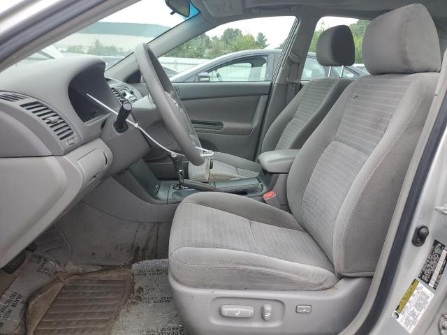 Photo 7 from auction – 2005 TOYOTA CAMRY LE/ with VIN 4T1BE32K25U971619