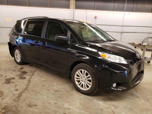 Photo 4 from auction – 2011 TOYOTA SIENNA XLE with VIN 5TDYK3DC1BS004576