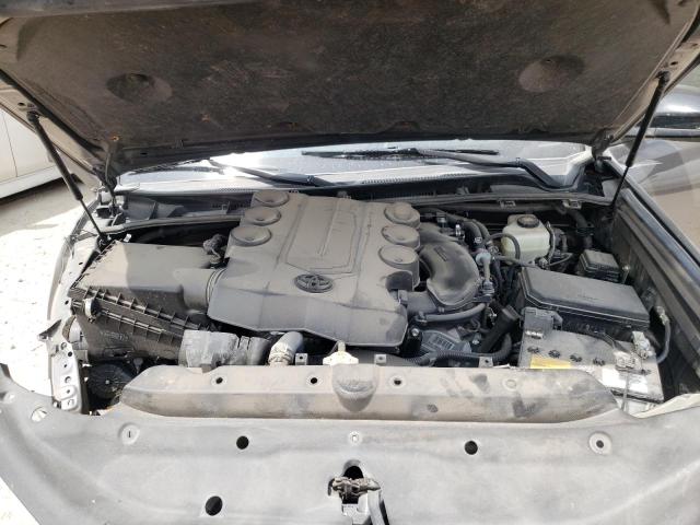 Photo 12 from auction – 2020 TOYOTA 4RUNNER SR with VIN JTEBU5JR5L5756398