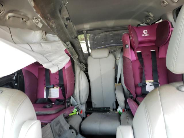 Photo 10 from auction – 2016 TOYOTA SIENNA XLE with VIN 5TDYK3DC0GS698295