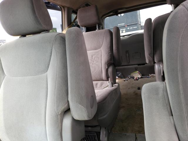Photo 10 from auction – 2005 TOYOTA SIENNA CE with VIN 5TDZA23C95S264375