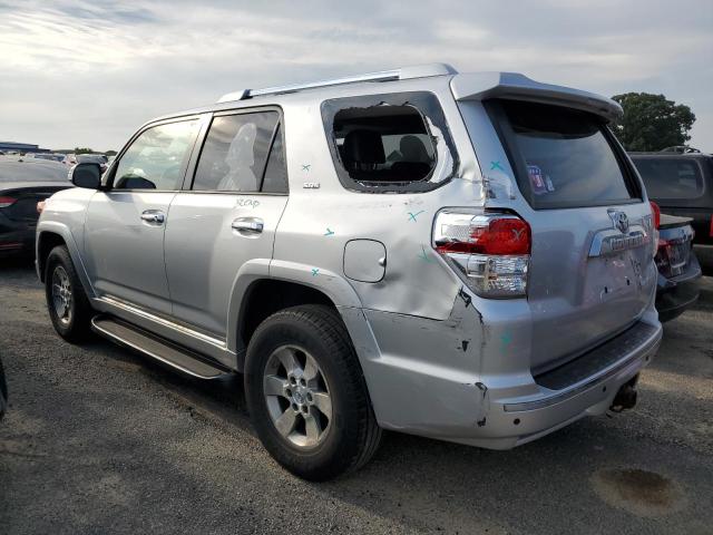 Photo 2 from auction – 2010 TOYOTA 4RUNNER SR with VIN JTEBU5JR4A5020727