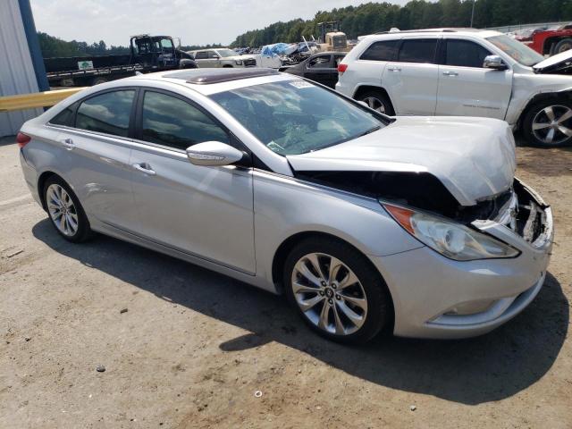 Photo 4 from auction – 2011 HYUNDAI SONATA SE with VIN 5NPEC4AB9BH250167