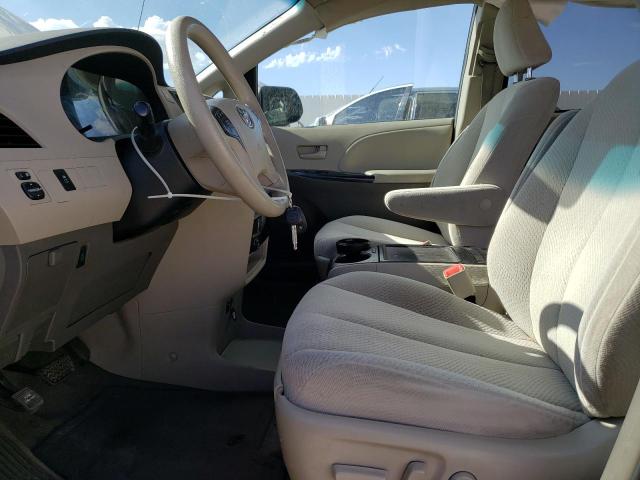 Photo 7 from auction – 2013 TOYOTA SIENNA LE with VIN 5TDKK3DC6DS399945