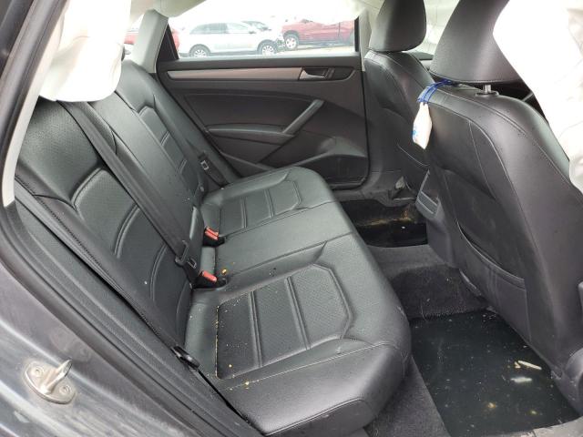 Photo 10 from auction – 2015 VOLKSWAGEN PASSAT S with VIN 1VWAT7A33FC099897