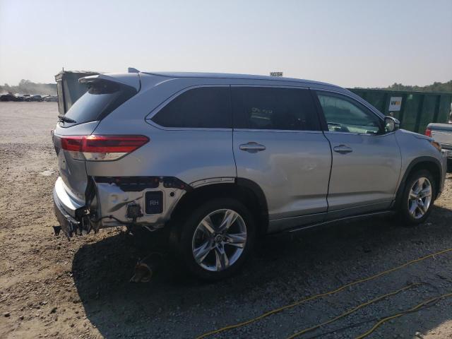 Photo 3 from auction – 2019 TOYOTA HIGHLANDER with VIN 5TDDZRFH6KS713171
