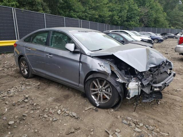 Photo 4 from auction – 2017 HYUNDAI SONATA SE with VIN 5NPE24AF0HH464690