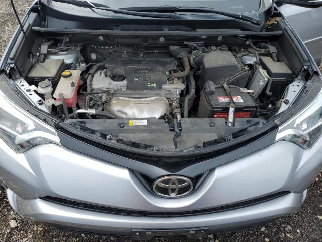 Photo 12 from auction – 2017 TOYOTA RAV4 SE with VIN 2T3JFREV8HW641934