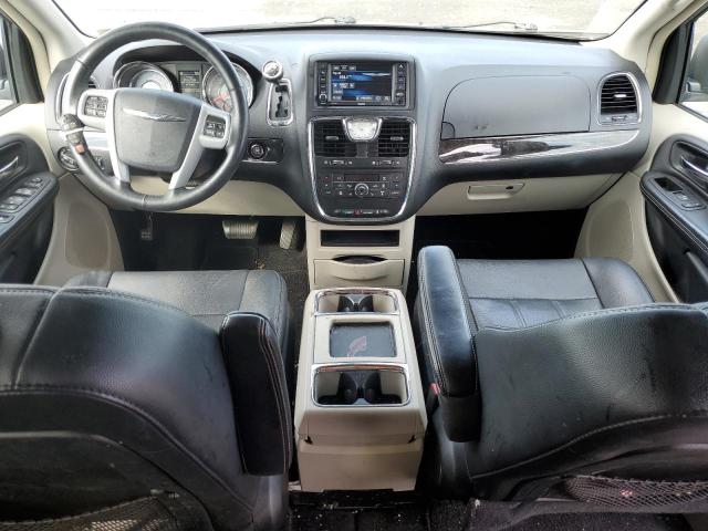 Снимка 8 от търг – 2016 CHRYSLER TOWN & COU с VIN 2C4RC1CG2GR190977