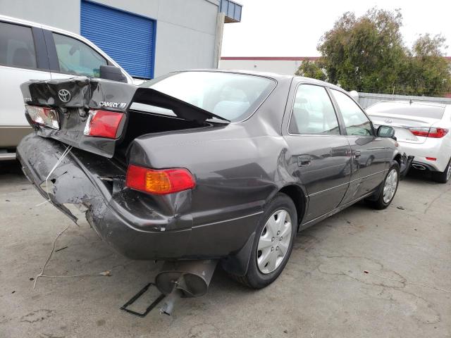 Photo 3 from auction – 2000 TOYOTA CAMRY CE with VIN JT2BG22KXY0458941