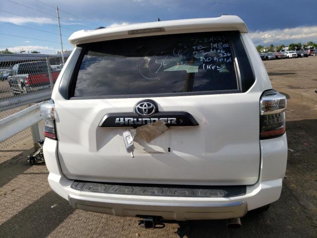 Photo 6 from auction – 2019 TOYOTA 4RUNNER SR with VIN JTEBU5JR4K5620651