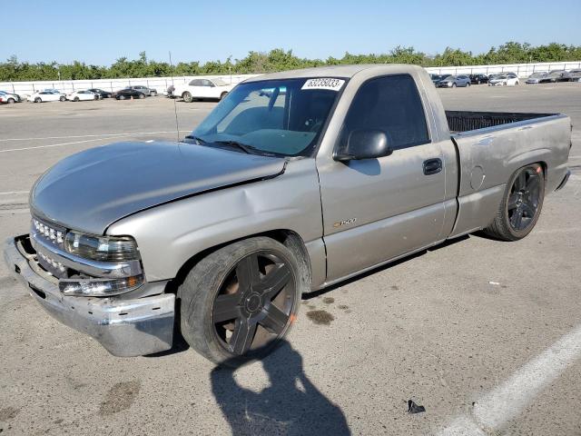 Photo 1 from auction – 2001 CHEVROLET SILVERADO with VIN 1GCEC14WX1Z102176