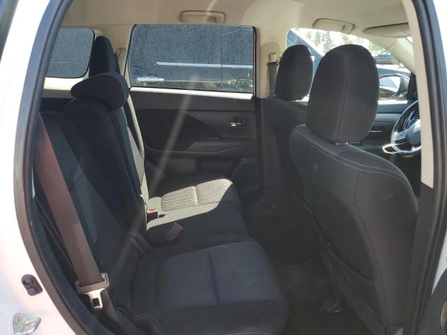 Photo 10 from auction – 2016 MITSUBISHI OUTLANDER with VIN JA4AD3A34GZ002000