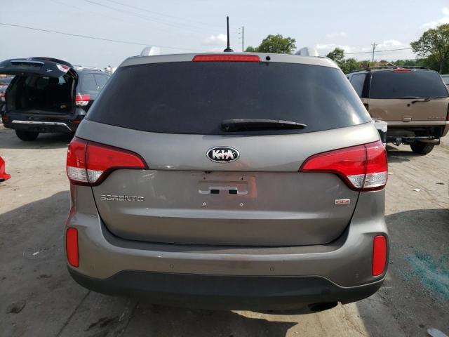 Photo 6 from auction – 2015 KIA SORENTO LX with VIN 5XYKT4A74FG582481