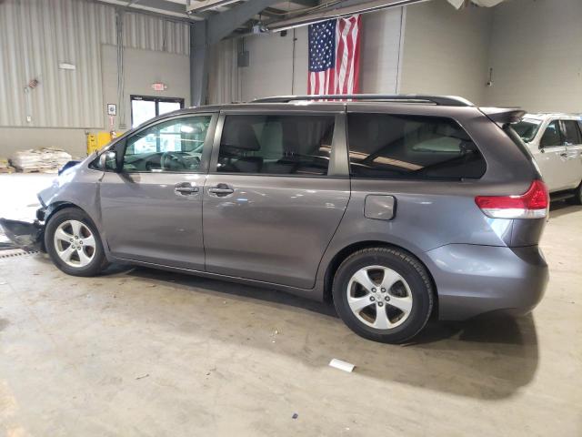 Photo 2 from auction – 2012 TOYOTA SIENNA LE with VIN 5TDKK3DC6CS262325