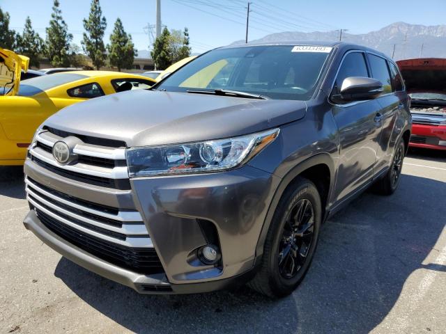 TOYOTA HIGHLANDER 2018 with VIN 5TDZZRFH2JS277715 - Photo from auction