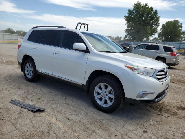 Photo 4 from auction – 2013 TOYOTA HIGHLANDER with VIN 5TDBK3EHXDS271377