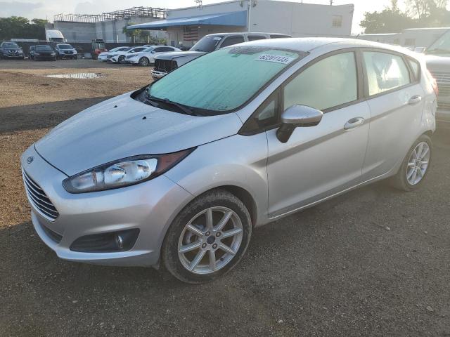 FORD FIESTA SE 2019 with VIN 3FADP4EJ0KM105357 - Photo from auction