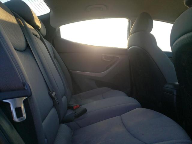 Photo 10 from auction – 2012 HYUNDAI ELANTRA GL with VIN 5NPDH4AE9CH089960