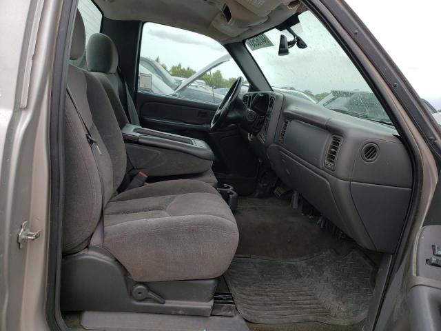 Photo 10 from auction – 2005 CHEVROLET SILVERADO with VIN 1GCEC14V15Z192962