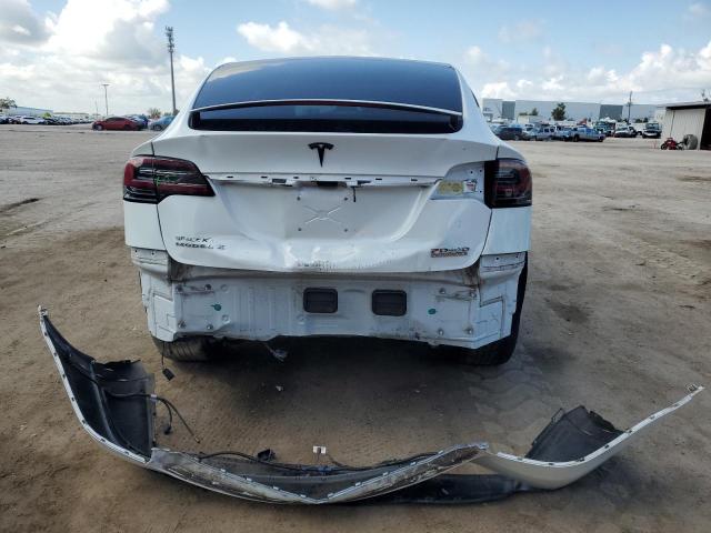 Photo 6 from auction – 2016 TESLA MODEL X with VIN 5YJXCBE29GF013319