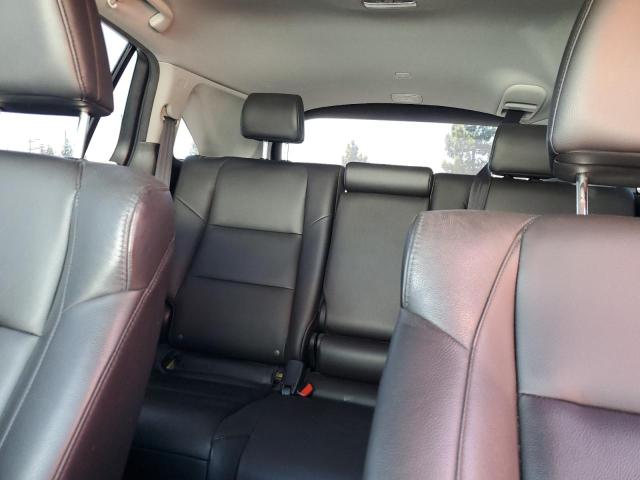 Photo 10 from auction – 2017 ACURA RDX with VIN 5J8TB3H32HL012332