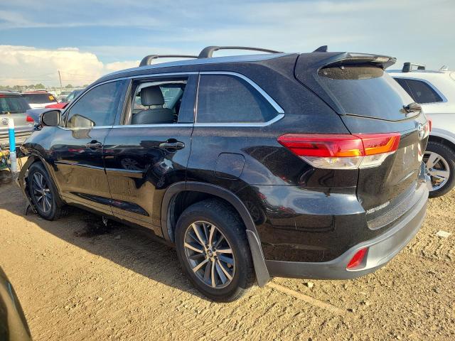 Photo 2 from auction – 2017 TOYOTA HIGHLANDER with VIN 5TDJZRFH7HS399784