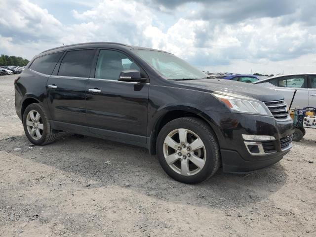 Photo 4 from auction – 2017 CHEVROLET TRAVERSE L with VIN 1GNKRGKD0HJ303753