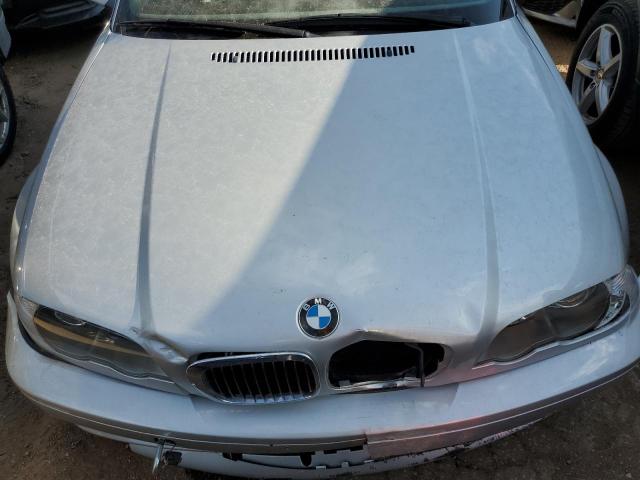Photo 11 from auction – 2003 BMW 330 CI with VIN WBABS53443JU99380
