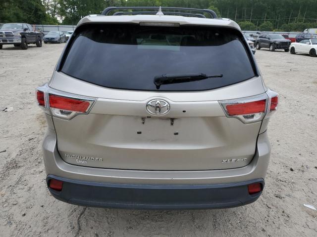 Photo 6 from auction – 2015 TOYOTA HIGHLANDER with VIN 5TDJKRFH1FS122274
