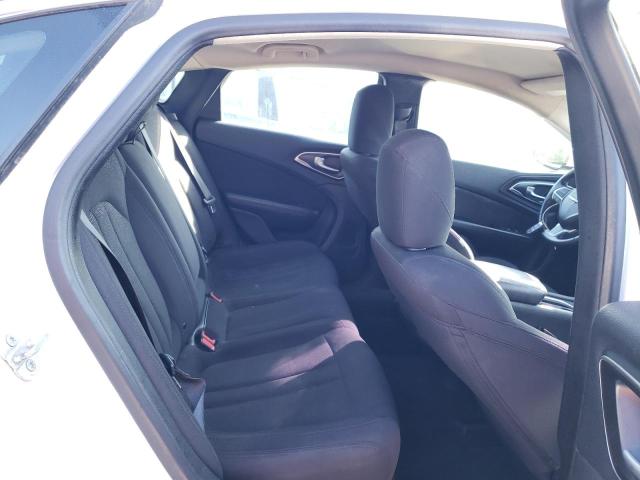 Photo 10 from auction – 2015 CHRYSLER 200 LIMITE with VIN 1C3CCCAB9FN734707