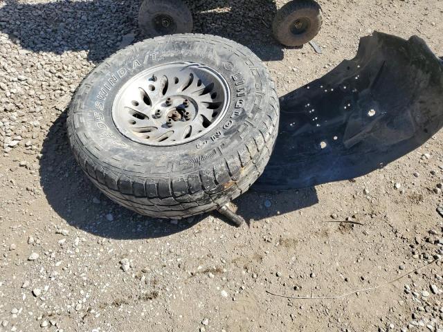 Photo 13 from auction – 1998 FORD EXPLORER with VIN 1FMZU35P3WZA73009