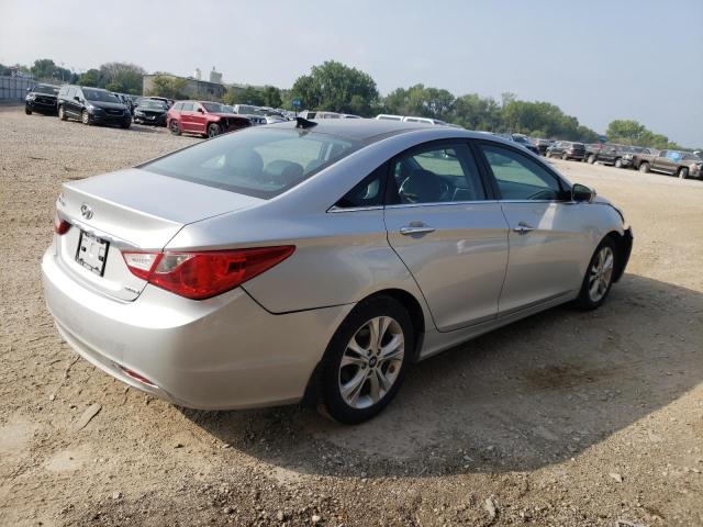 Photo 3 from auction – 2012 HYUNDAI SONATA SE with VIN 5NPEC4ACXCH459976