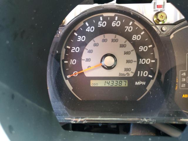 Photo 9 from auction – 2004 TOYOTA 4RUNNER SR with VIN JTEBT14R040031233