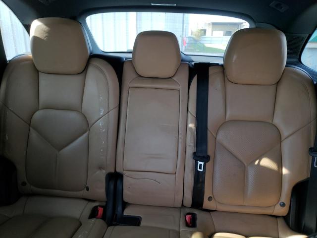 Photo 10 from auction – 2016 PORSCHE CAYENNE SE with VIN WP1AE2A21GLA64556