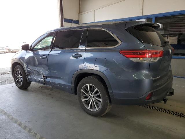 Photo 2 from auction – 2017 TOYOTA HIGHLANDER with VIN 5TDKZRFH9HS519993