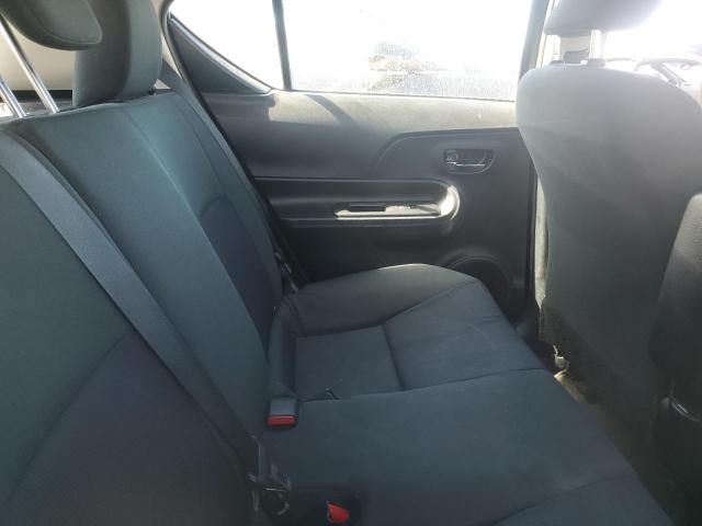 Photo 11 from auction – 2015 TOYOTA PRIUS C with VIN JTDKDTB35F1098550
