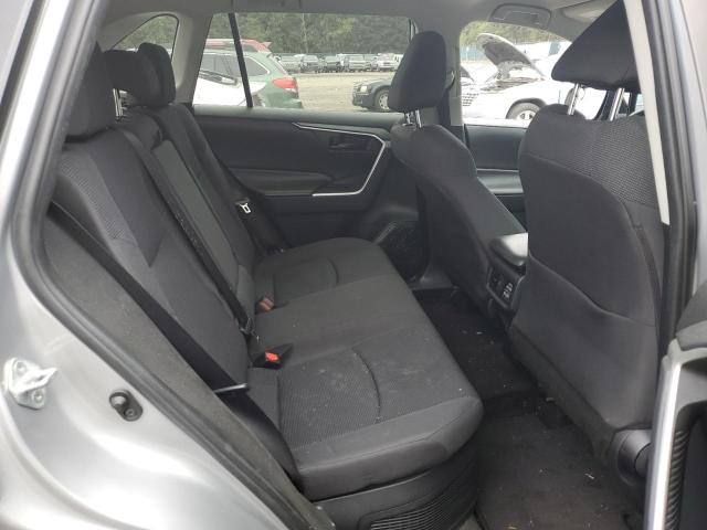 Photo 11 from auction – 2019 TOYOTA RAV4 LE with VIN 2T3MWRFV2KW009174