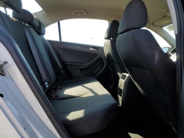 Photo 10 from auction – 2015 VOLKSWAGEN JETTA BASE with VIN 3VW2K7AJ3FM331791