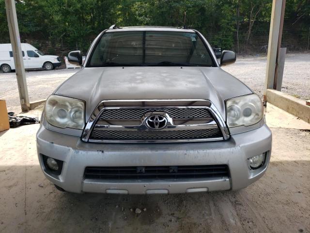 Photo 5 from auction – 2006 TOYOTA 4RUNNER SR with VIN JTEZU14R268056814