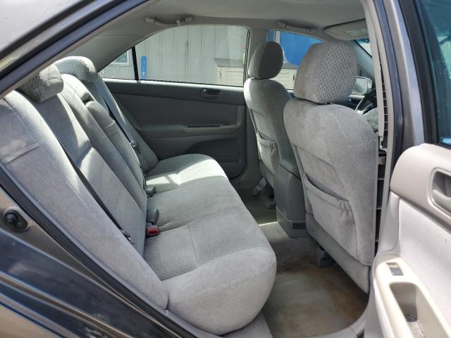 Photo 10 from auction – 2004 TOYOTA CAMRY LE with VIN 4T1BE32K74U874558
